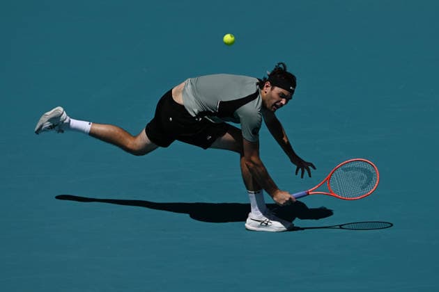 MIAMI GARDENS FL - MARCH 24: Jiri Lehecka Vs Taylor Fritz during The Miami Open held at Hard Rock Stadium on March 24, 2026 in Miami Gardens, Florida. Copyright: xmpi04x