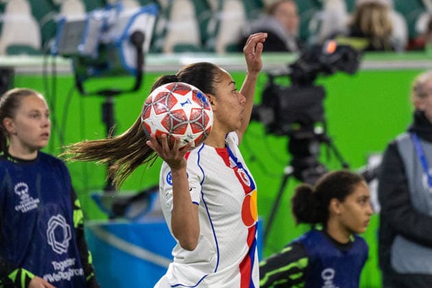 Germany Football UEFA Women™s Champions League 2025 2026, quarter-final VfL Wolfsburg vs OL Lyonnes Volkswagen Arena Wolfsburg Bacha Selma OL Lyonnes, 4 Copyright: xMichellexLukax