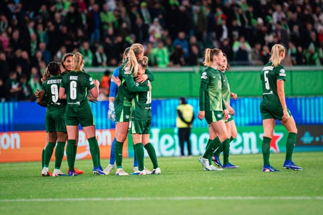 UWCL VfL Wolfsburg vs OL Lyonnes, 24 03 2026 VfL Wolfsburg wins 1 0 UEFA Women s Champions League, Quarterfinal, First leg VfL Wolfsburg vs OL Lyonnes on 24 03 2026 at Volkswagen Arena, Wolfsburg DFB DFL REGULATIONS PROHIBIT ANY USE OF PHOTOGRAPHS AS IMAGE SEQUENCES AND OR QUASI VIDEO Copyright: xBEAUTIFULxSPORTS Tonhäuserx