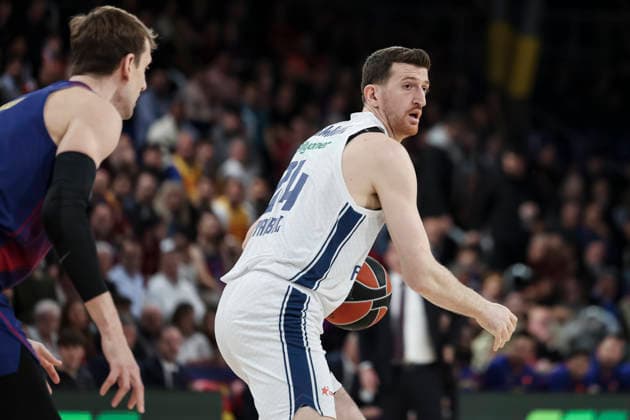March 24, 2026, Barcelona, Barcelona, Spain: Ercan Osmani of Anadolu Efes Istanbul in action during the EuroLeague Regular Season Round 33 match played between FC Barcelona, Barca and Anadolu Efes Istanbul at Palau Blaugrana on March 24, 2026 in Barcelona, Spain. Barcelona Spain - ZUMAa181 20260324_zaa_a181_095 Copyright: xJavierxBorregox