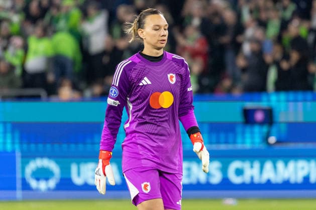 Germany Football UEFA Women™s Champions League 2025 2026, quarter-final VfL Wolfsburg vs OL Lyonnes Volkswagen Arena Wolfsburg Endler Christiane OL Lyonnes, 1 Copyright: xMichellexLukax