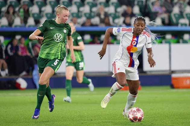 24 03 2026, xgrfx, Football UEFA Women s Champions League Quarterfinals , VfL Wolfsburg OL Lyonnes v l Ella Peddemors VfL Wolfsburg , Diani Kadidiatou OL Lyonnes DFL DFB REGULATIONS PROHIBIT ANY USE OF PHOTOGRAPHS as IMAGE SEQUENCES and or QUASI VIDEO Wolfsburg