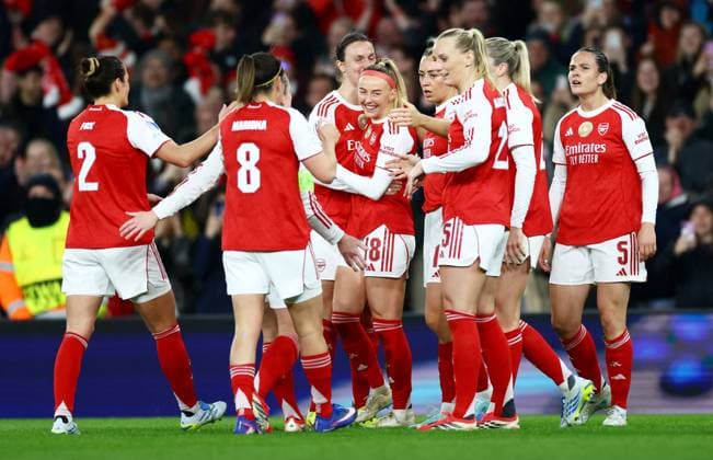 Chloe Kelly of Arsenal celebrates scoring a goal after making the score 2-0. Arsenal Women v Chelsea Women, UEFA Women s Champions League, Quarter Final, First Leg, Football, Emirates Stadium, London, UK - 24 Mar 2026London Emirates Stadium United Kingdom EDITORIAL USE ONLY No use with unauthorised audio, video, data, fixture lists, club league logos or live services. Online in-match use limited to 120 images, no video emulation. No use in betting, games or single club league player publications.  Copyright: xJamesxMarsh Shutterstockx 16787096ay
