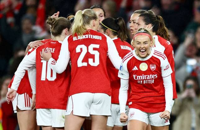 Chloe Kelly of Arsenal celebrates scoring a goal after making the score 2-0. Arsenal Women v Chelsea Women, UEFA Women s Champions League, Quarter Final, First Leg, Football, Emirates Stadium, London, UK - 24 Mar 2026London Emirates Stadium United Kingdom EDITORIAL USE ONLY No use with unauthorised audio, video, data, fixture lists, club league logos or live services. Online in-match use limited to 120 images, no video emulation. No use in betting, games or single club league player publications.  Copyright: xJamesxMarsh Shutterstockx 16787096av