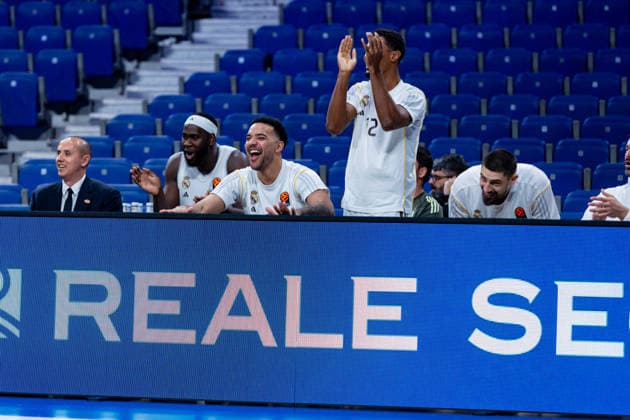 ESP Real Madrid v Hapoel IBI Tel Aviv Euroleague Trey Lyles and Theo Maledon of Real Madrid during the Euroleague match, between Real Madrid and Hapoel IBI Tel Aviv played at Movistar Arena Stadium on March 24, 2026 in Madrid Spain Madrid Spain Basketball Copyright: xAlbaxPachecox xAgenciaxLOFx