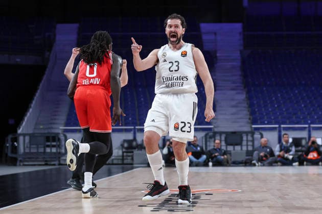 March 24, 2026, Madrid, Madrid, Spain: Sergio Llull of Real Madrid gestures during the Turkish Airlines EuroLeague match between Real Madrid and Hapoel IBI Tel Aviv at Movistar Arena on March 24, 2026 in Madrid, Spain. Real Madrid V Hapoel IBI Tel Aviv - Turkish Airlines EuroLeague  - ZUMAa181 20260324_zaa_a181_192 Copyright: xIrinaxR.xHipolitox