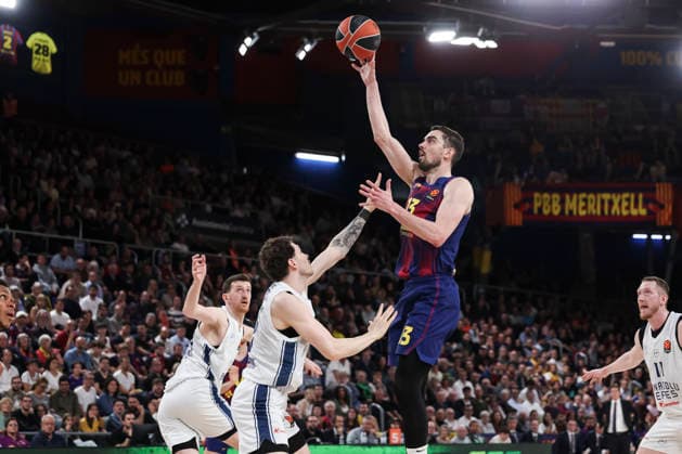 March 24, 2026, Barcelona, Barcelona, Spain: Tomas Satoransky of FC Barcelona, Barca in action during the EuroLeague Regular Season Round 33 match played between FC Barcelona and Anadolu Efes Istanbul at Palau Blaugrana on March 24, 2026 in Barcelona, Spain. Barcelona Spain - ZUMAa181 20260324_zaa_a181_208 Copyright: xJavierxBorregox