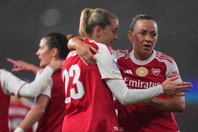UEFA Women s Champions League Quarter-finals Arsenal v Chelsea Alessia Russo of Arsenal and Katie McCabe of Arsenal celebrate third goal during the UEFA Women s Champions League Quarter-finals match Arsenal vs Chelsea at Arsenal Stadium, London, United Kingdom on 24 March 2026 (Photo by Harvey Murphy News Images) Copyright: xHarveyxMurphy NewsxImagesx