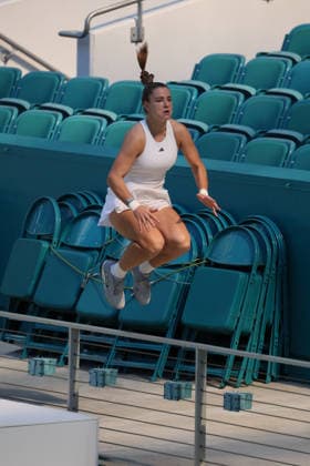 March 24, 2026, Miami Gardens, Florida, United States Of America: MIAMI GARDENS, FLORIDA - MARCH 20: Karolina Muchova is spotted on day 7 of the Miami Open at Hard Rock Stadium on March 23, 2026 in Miami Gardens, Florida. ...People: Karolina Muchova Miami Gardens United States Of America - ZUMAs214 20260324_ada_s214_001 Copyright: xSMGx
