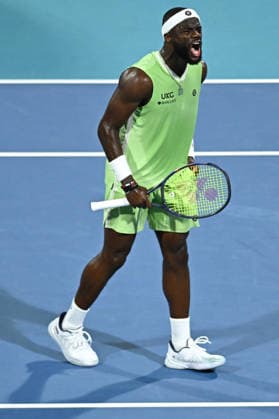 Itau Miami Tennis Open - Frances Tiafoe Frances Tiafoe (USA) during his fourth round match at the Itau Miami Tennis Open in Miami , USA, on March 24, 2026. Photo by Corinne Dubreuil ABACAPRESS.COM Miami United States  Copyright: xDubreuilxCorinne ABACAx