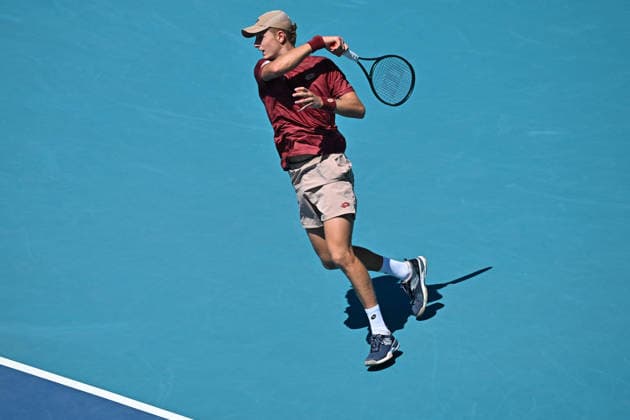 Itau Miami Tennis Open - Martin Landaluce Martin Landaluce (ESP) during his fourth round match at the Itau Miami Tennis Open in Miami , USA, on March 24, 2026. Photo by Corinne Dubreuil ABACAPRESS.COM Miami United States  Copyright: xDubreuilxCorinne ABACAx