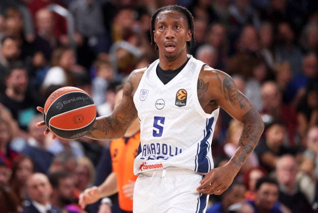 FC Barcelona, Barca v Anadolu Efes Istanbul - Euroleague 2025 2026 Saben Lee plays during the match between FC Barcelona and Anadolu Efes Istanbul, corresponding to round 32 of the Euroleague, at the Palau Blaugrana in Barcelona, Spain, on March 24, 2026. Barcelona Barcelona Spain  Copyright: xUrbanandsportx originalFilename:urbanandsport-fcbarcel260324_npPvL.jpg