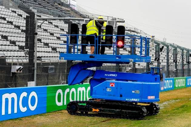 SUZUKA The final work during the Formula 1 Japan Suzuka at the Suzuka Formula 1 circuit on March 25, 2025 in Suzuka, Japan Photo by DeFodi Images