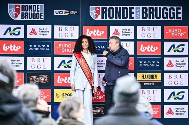 Miss Belgium Olga Lombardo pictured at the start of the Ronde van Brugge men s elite one-day cycling race, 202,9 km from and to Brugge on Wednesday 25 March 2026. MAARTENxSTRAETEMANS  x168831774x