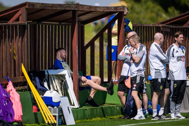 260325 Injured player Dejan Kulusevski of the Swedish national football team during a training session on March 25, 2026 in Valencia Photo Joel Marklund BILDBYRAN code JM JM0806 bbeng fotboll football soccer fotball vm kval fifa world cup qualifier qualifier träning practice training sverige sweden sverige a  Copyright: JOELxMARKLUND BB260325JM005