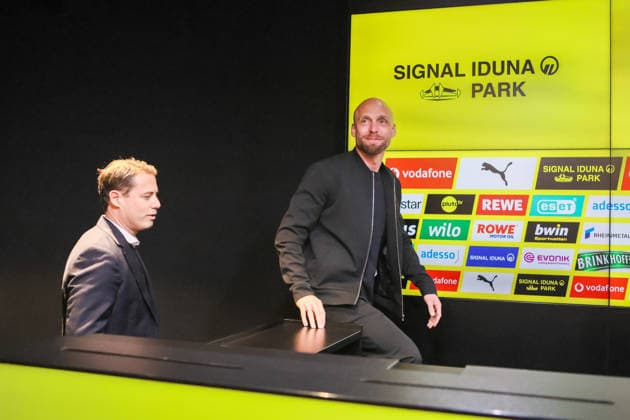 Dortmund, Germany 25 March 2026 Press conference Presentation of the new BVB Sports Director Nils Ole Book In the picture from left Managing Director Sport Lars Ricken BVB and the new BVB Sports Director Nils Ole Book BVB before the press conference for the presentation of the new Sports Director DFB regulations prohibit any use of photographs as image sequences and or quasi photo Copyright: HMBxMedia MadeleinexFantini