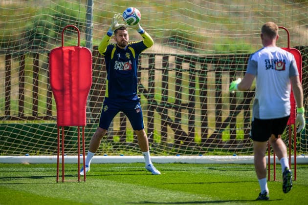260325 Goalkeeper Kristoffer Nordfeldt of the Swedish national football team during a training session on March 25, 2026 in Valencia Photo Joel Marklund BILDBYRAN kod JM JM0806 bbeng fotboll football soccer fotball vm kval fifa world cup qualifier qualifier träning practice training sverige sweden sverige a  Copyright: JOELxMARKLUND BB260325JM027