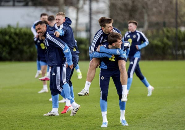 Football, Northern Ireland national team, Training