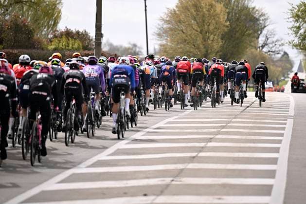 Tour of Bruges 2026 Cycling Race BRUGGE, BELGIUM - MARCH 25 : illustration picture peloton during the 50th edition of Tour of Bruges an UCI World Tour 1.UWT one day cycling road race for Men Elite of 202.9 km with start in Brugge and finish in Brugge on March 25, 2026 in Brugge, Belgium, 25 03 2026 ( Motordriver Kenny Verfaillie - Brugge Belgium  Copyright: xTomasxSiskx
