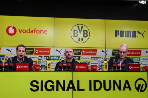 Dortmund, Germany March 25, 2026 Press conference Presentation of the new BVB Sports Director Ole Book In the picture from left Managing Director Sport Lars Ricken BVB , the new BVB Sports Director Ole Book BVB and Managing Director Carsten Cramer BVB at the press conference DFB regulations prohibit any use of photographs as image sequences and or quasi photo Copyright: HMBxMedia MadeleinexFantini