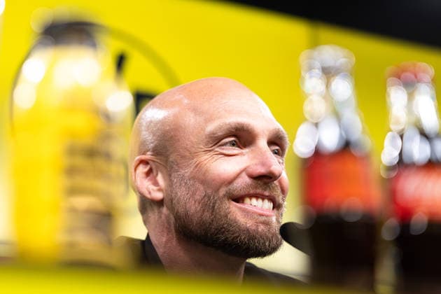 25 03 2026, Football, Press conference, Presentation of the new sports director Ole Book Borussia Dortmund Sports director Ole Book Borussia Dortmund laughs and talks to journalists Dortmund Signal Iduna Park NRW Germany xRHR PHOTO DEx Copyright: DennisxEwert RHR-FOTOx RHR-FOTO DE