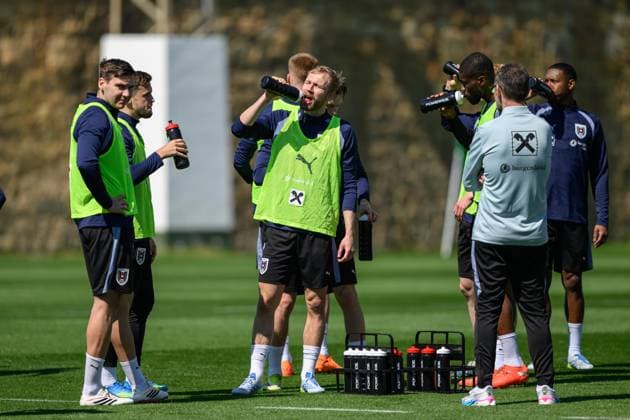 SOCCER - OEFB, training camp MARBELLA,SPAIN,25.MAR.26 - SOCCER - OEFB, Oesterreichischer Fussball-Bund, training camp. Image shows Maximilian Woeber, Christoph Baumgartner and Konrad Laimer (AUT).  GEPAxpictures xChristianxMoser