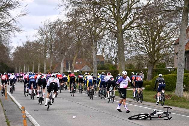 Tour of Bruges 2026 Cycling Race BRUGGE, BELGIUM - MARCH 25 : crash of Cavia Daniel (ESP) of Burgos Burpellet BH during the 50th edition of Tour of Bruges an UCI World Tour 1.UWT one day cycling road race for Men Elite of 202.9 km with start in Brugge and finish in Brugge on March 25, 2026 in Brugge, Belgium, 25 03 2026 ( Motordriver Kenny Verfaillie - Brugge Belgium  Copyright: xTomasxSiskx
