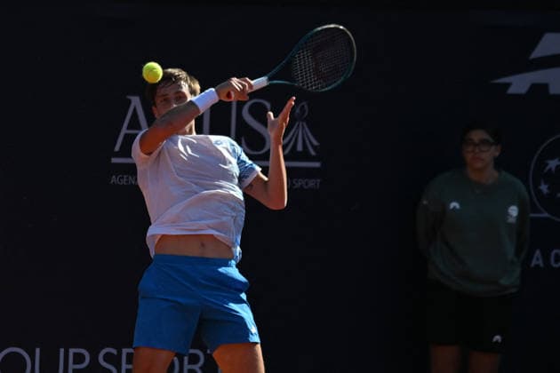 TENNIS - Internazionali di Tennis - Challenger 125 - Guerri Napoli Tennis Cup Matteo Martineau during the Men s Doubles match on day 2 of the Guerri Napoli Tennis Cup 125 at Tennis Club Napoli on March 25, 2026 in Naples, Italy Napoli Italy  Copyright: xIPAxSport ABACAx
