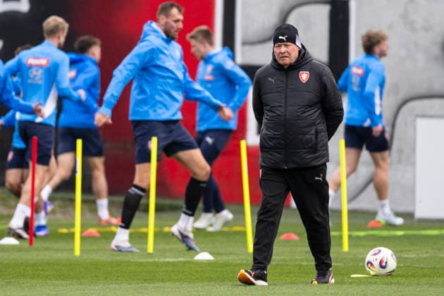 Media program ahead of the Czech Republic vs. Ireland match, the semifinal of the European qualifying playoffs for the FIFA World Cup, WM, Weltmeisterschaft, Fussball Prague, March 25, 2026. Coach Miroslav Koubek at the Czech Republic training. (CTKxPhoto MichalxKamaryt) CTKPhotoP2026032506329  CTKPhotoP2026032506329
