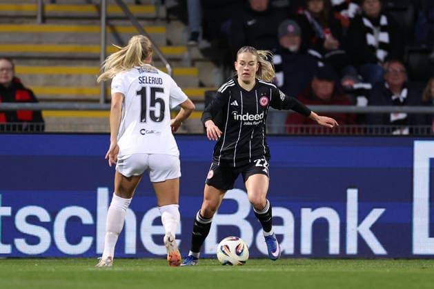 FRANKFURT AM MAIN, GERMANY 25 03 2026 UEFA Women™s Europa Cup semi-final first leg between Eintracht Frankfurt Women and BK Haecken FF at Stadion am Brentanobad in Frankfurt am Main v l , Alva Selerud BK Haecken FF , Nadine Andrina Riesen Eintracht Frankfurt , in action, in action, Copyright: JoaquimxFerreira