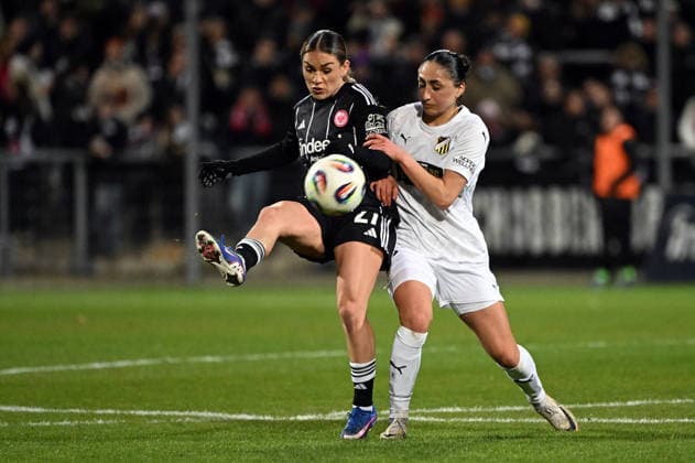 25 03 2026, xjhx, Football UEFA Women s Europa Cup, Eintracht Frankfurt BK Häcken v l Ereleta Memeti Eintracht Frankfurt Frauen , Nesrin Akgün BK Häcken DFL DFB REGULATIONS PROHIBIT ANY USE OF PHOTOGRAPHS as IMAGE SEQUENCES and or QUASI VIDEO Frankfurt am Main