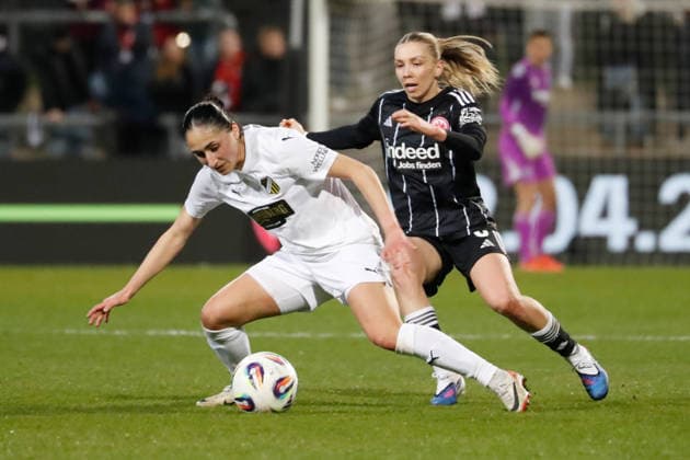 Frankfurt, Germany March 25, 2026 UEFA Womens Europa Cup 2025 2026 semi-final Eintracht Frankfurt vs BK Häcken Pictured from left in a duel Nesrin Akgün Akguen BK and Elisa Senß Senss SGE Stadion am Bretanobad Hessen Copyright: xFotostandx xvanxderxVeldenx