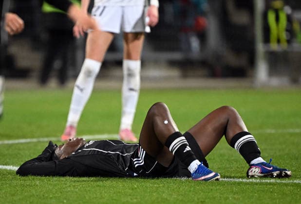 25 03 2026, xjhx, Football UEFA Women s Europa Cup, Eintracht Frankfurt BK Häcken v l Etonam Nicole Anyomi Eintracht Frankfurt Frauen enttaeuscht, enttaeuscht looking, dissapointed DFL DFB REGULATIONS PROHIBIT ANY USE OF PHOTOGRAPHS as IMAGE SEQUENCES and or QUASI VIDEO Frankfurt am Main