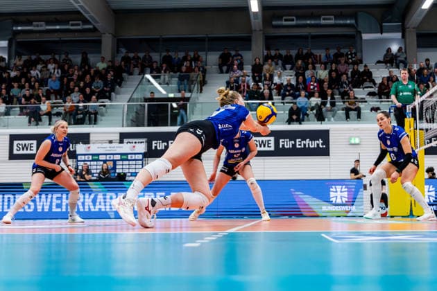25 03 2026, GER, Volleyball, Women, 1 BL, PlayOffs Quarterfinals, Season 25 26, Schwarz Weiss Erfurt Allianz MTV Stuttgart Pauline Martin Allianz MTV Stuttgart 99089 Erfurt Sporthalle Sportanlage Rieths Thüringen Germany