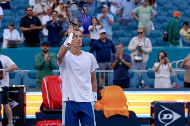 MIAMI GARDENS, FL - MARCH 25: Jiri Lehecka (CZE) celebrates his win after his men™s quarter-final singles match against Martin Landaluce (ESP) at the Miami Open on March 25, 2026, at Hard Rock Stadium in Miami Gardens, Florida,(Photo by Chris Arjoon Icon Sportswire) TENNIS: MAR 25 Miami Open EDITORIAL USE ONLY Icon2603250010071