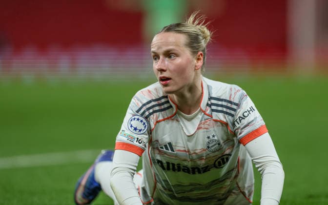 GBR, Manchester, Manchester United vs Bayern Munich, WomenÂs Champions League, Football, UEFA, Season 2025 2026, Old Trafford, Quarter-final, First leg in picture Franziska Kett Bayern Munich 20 DFB DFL REGULATIONS PROHIBIT ANY USE OF PHOTOGRAPHS AS IMAGE SEQUENCES AND OR QUASI VIDEO, 25 03 2026 Copyright: HMBxMedia HendrikxHamelau