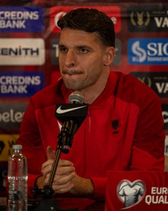 Berat Djimsiti seen during Official press conference, PK, Pressekonferenz and training of Albania National football team before World Cup 2026 play off semifinal game against Poland (Kazimierz Koper Ball Raw Images) Warsaw PGE Narodowy Poland Copyright: xKazimierzxKoperx KAZ_ALB_MD-1-25