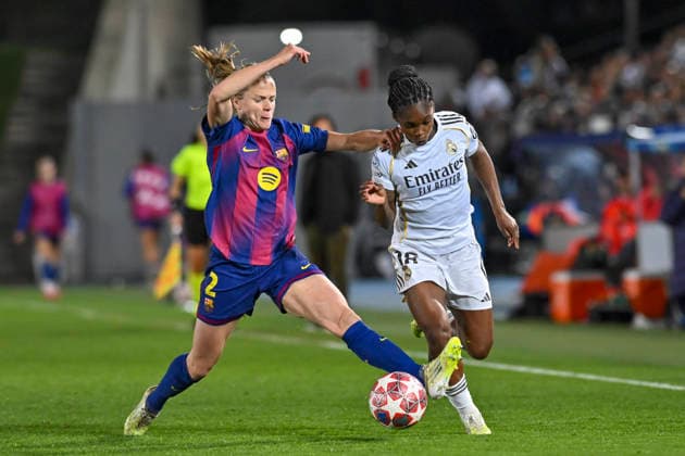 March 25, 2026, Madrid, Madrid, Spain: IRENE PAREDES HERNANDEZ of FC Barcelona, Barca Femenino disputes a ball LINDA CAICEDO of Real Madrid Femenino CF during the Women s Champions League match Real Madrid Femenino vs Futbol Club Barcelona. Barcelona won 6:2. Madrid Spain - ZUMAc312 20260325_zsp_c312_079 Copyright: xOscarxManuelxSanchezx