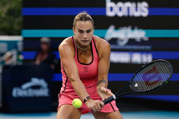 MIAMI GARDENS, FL - MARCH 25: Aryna Sabalenka in action during a women™s quarter-final singles match against Hailey Baptiste (USA) at the Miami Open on March 25, 2026, at Hard Rock Stadium in Miami Gardens, Florida,(Photo by Chris Arjoon Icon Sportswire) TENNIS: MAR 25 Miami Open EDITORIAL USE ONLY Icon2603250010131