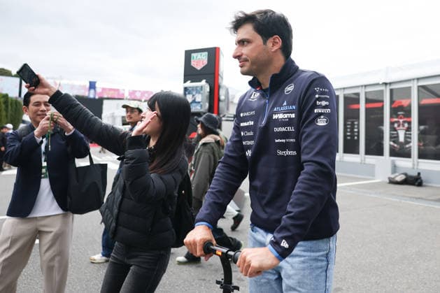 F1 Japanese Grand Prix 2026 Previews Carlos Sainz of Atlassian Williams ahead of the Formula 1 Japanese Grand Prix at Suzuka Circuit in Suzuka, Japan on March 26, 2026. Suzuka Japan  Copyright: xJakubxPorzyckix originalFilename:porzycki-f1japane260326_npeTL.jpg