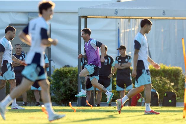 Argentina™s forward Lionel Messi C jumps during a training session in Ezeiza, Buenos Aires Province, on March 25, 2026, ahead of the FIFA World Cup 2026 friendlys football matches against Mauritania and Zambia EZEIZA ARGENTINA Copyright: xALEJANDROxPAGNIx