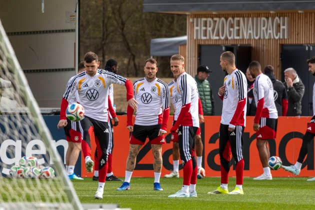 Report 26 03 2026 Final training session of the German mens national team in Herzogenaurach before the match against Switzerland Good weather for training in Herzogenaurach Herzogenaurach Bavaria Germany