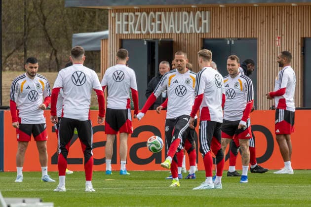 Report 26 03 2026 Final training session of the German mens national team in Herzogenaurach before the match against Switzerland Good weather for training in Herzogenaurach Herzogenaurach Bavaria Germany