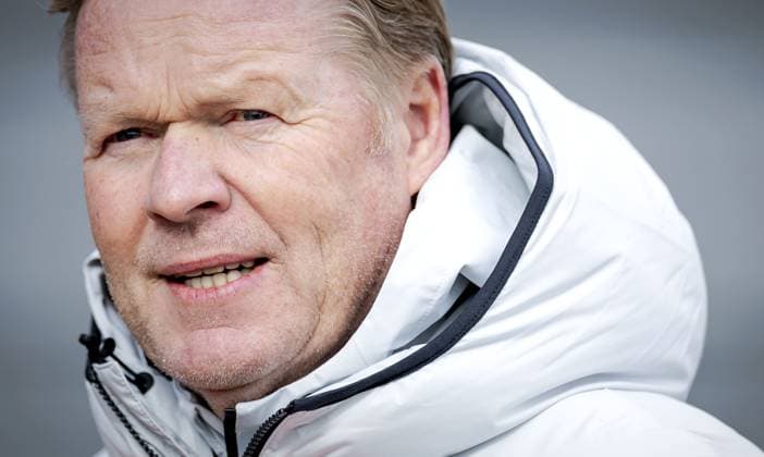 ZEIST - National coach Ronald Koeman during a training session of the Dutch national team, Nationalteam in the week leading up to a friendly match against Norway. ROBIN VAN LONKHUIJSEN ANP xVIxANPxSportx xxANPxIVx 554396071 originalFilename: 554396071.jpg