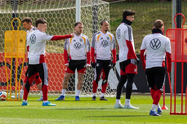 Report 26 03 2026 Final training session of the German mens national team in Herzogenaurach ahead of the match against Switzerland Florian Wirtz knows what Herzogenaurach Bavaria Germany