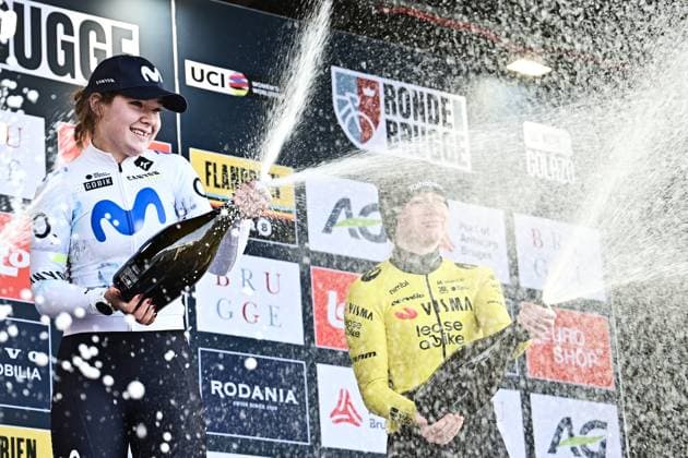 British Carys Lloyd of Movistar Team and Dutch Nienke Veenhoven of Team Visma-Lease a Bike pictured on the podium after the Ronde van Brugge women s elite one-day cycling race, 143,7 km from and to Brugge on Thursday 26 March 2026. MAARTENxSTRAETEMANS  x168984375x