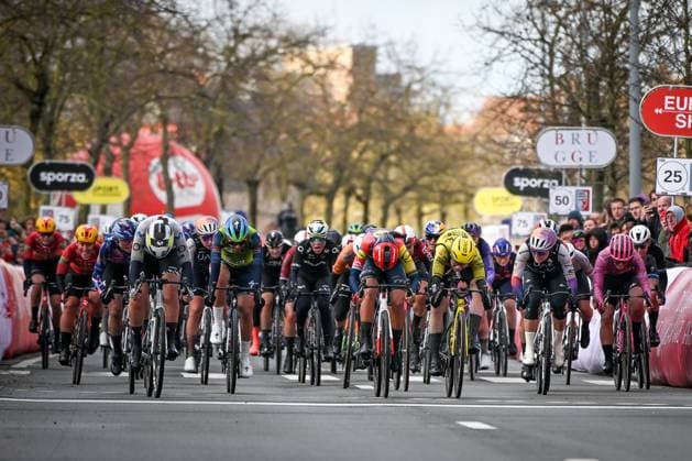 British Carys Lloyd of Movistar Team crosses the finish line to win the Ronde van Brugge women s elite one-day cycling race, 143,7 km from and to Brugge on Thursday 26 March 2026. ELIASxROM  x168985401x