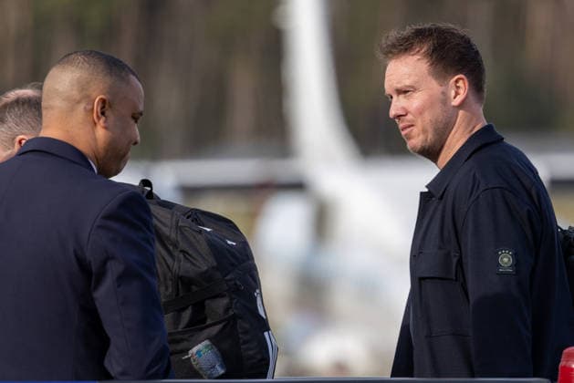 Departure of the DFB mens national soccer team for the international match in Basel, Nuremberg, 26 03 2026 Julian Nagelsmann, national coach of the German mens national soccer team, at Nuremberg Airport before boarding the Lufthansa charter plane to Basel Nuremberg Bavaria Germany 20260326-1V9A5079-M4000