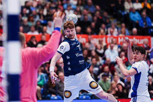Throw Goal Johannes Wasielewski Bergischer HC, 77 GER, Handball Sport Verein Hamburg vs Bergischer HC, Handball, 1 Bundesliga, Matchday 26, Season 2025 2026, 26 03 2026 GER, Handball Sport Verein Hamburg vs Bergischer HC, Handball, 1 Bundesliga, Matchday 26, Season 2025 2026, 26 03 2026 Hamburg Copyright: xEibner-Pressefoto MarcelxvonxFehrnx EP_MFN