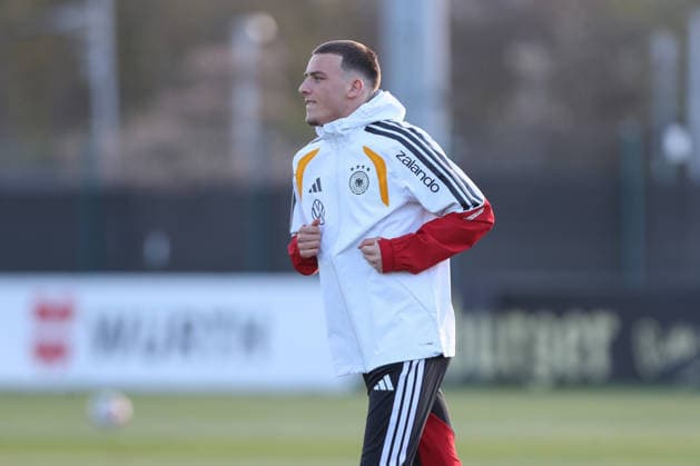 26 03 2026, xtgx, Football, U21 National Team, Press Conference emspor, v l DFL DFB REGULATIONS PROHIBIT ANY USE OF PHOTOGRAPHS as IMAGE SEQUENCES and or QUASI VIDEO Wolfsburg